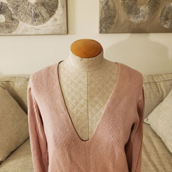 Free People Gingersnap Sweater sz Medium in Pink - Picture 4 of 11